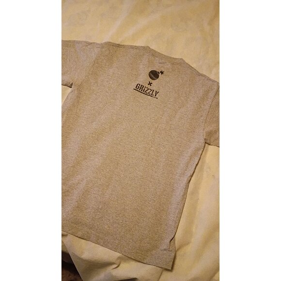 The Hundreds X Grizzly Collaboration Graphic Tee M Gray Mens T-Shirt - Picture 6 of 6